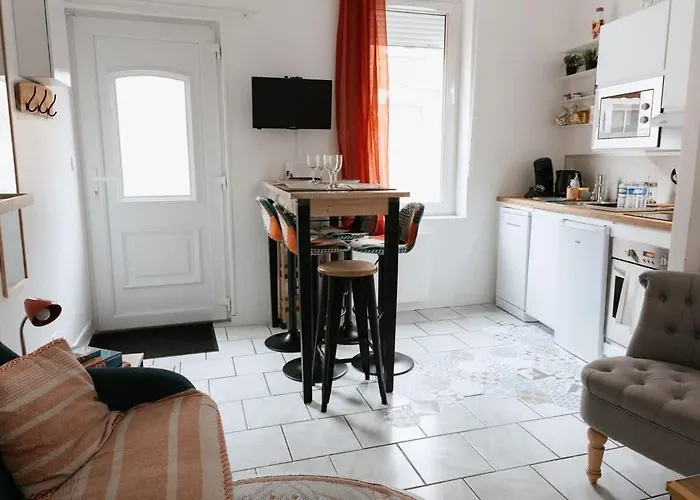 Maison Floquet - Equipee, Calme, 2 Chambres
